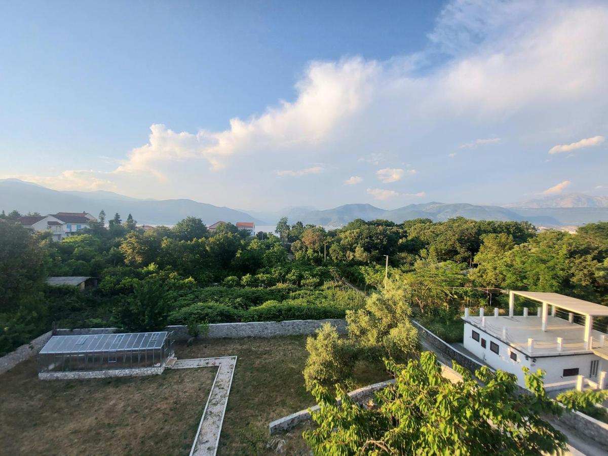 Dk Apartments Krasici Tivat Exterior foto